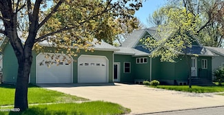 513 S Grant St, Milbank, SD 57252