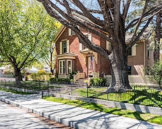 308 Thompson St, Carson City, NV 89703