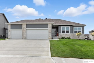 16859 Crown Point Ave, Omaha, NE 68116