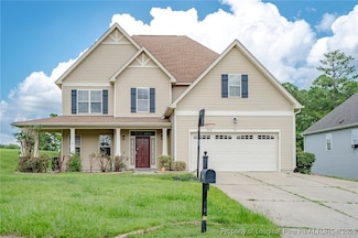 35 Sedgefield Ln, Spring Lake, NC 28390