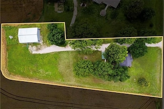 229 22000 Rd, Cherryvale, KS 67335