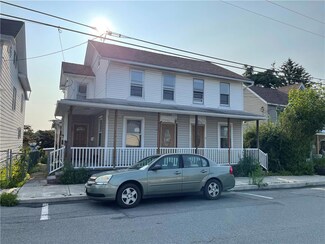 218 S 4th St Unit 220, Lehighton, PA 18235