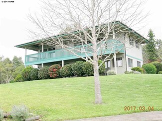 908 Upper Kimo Dr, Kula, HI 96790