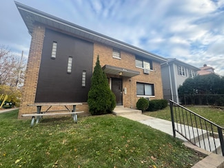 944 N 20th St, Milwaukee, WI 53233