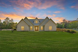 11426 Willis Waukegan Rd, Conroe, TX 77303