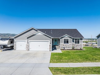 1719 Eastpointe Dr, Pocatello, ID 83201