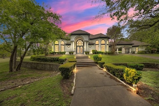 1813 Richlen Way, Desoto, TX 75115