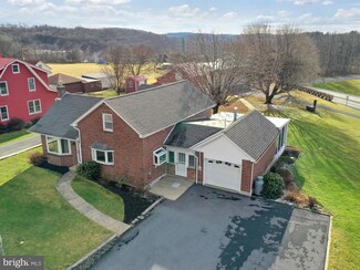 6 Berne Rd, Hamburg, PA 19526