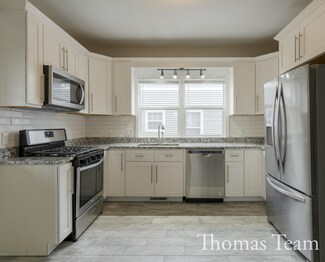 825 Bates St SE, Grand Rapids, MI 49506