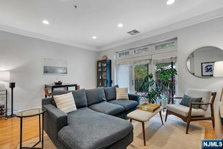 1300 Grand St Unit 201, Hoboken, NJ 07030