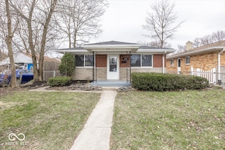 226 N 8th Ave, Beech Grove, IN 46107