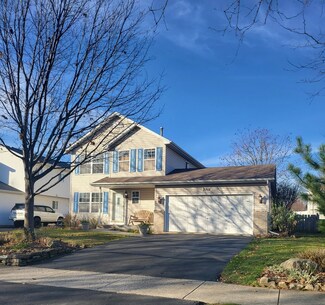 2512 Fox Meadow Dr, Crest Hill, IL 60403