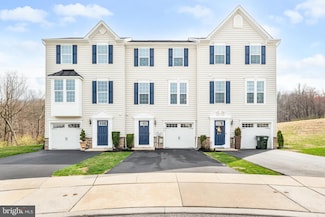1846 Honeysuckle Ct, Downingtown, PA 19335