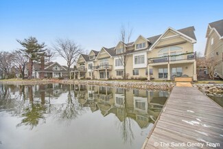17531 N Fruitport Rd, Spring Lake, MI 49456