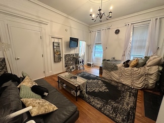 107 Charles St Unit 2, Boston, MA 02114