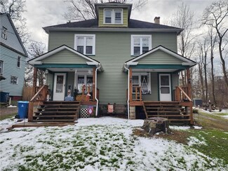 156 Park Ave, Struthers, OH 44471
