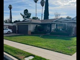 4882 E Gettysburg Ave, Fresno, CA 93726