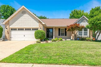 1879 Willow Oak Dr, Saint Charles, MO 63303