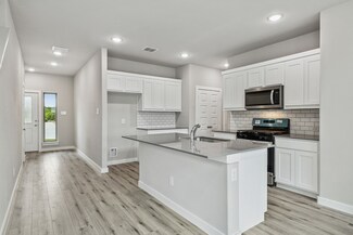 1004 London Town Ln, McKinney, TX 75071