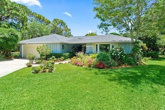 9028 Gardens Glen Cir, Palm Beach Gardens, FL 33418