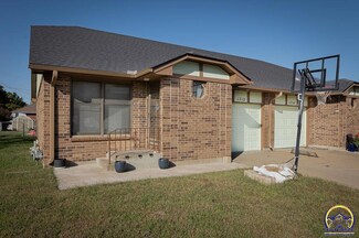 1712 SE 43rd Terrace, Topeka, KS 66609