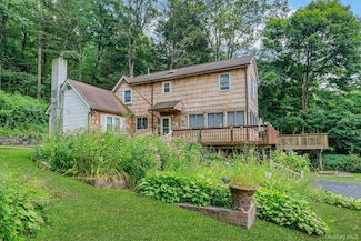 934 Peekskill Hollow Rd, Putnam Valley, NY 10579