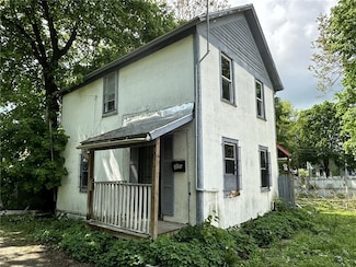 313 W 4th St, Elmira, NY 14901