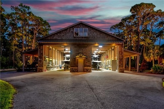 137 Fort Louis Ct, Dauphin Island, AL 36528