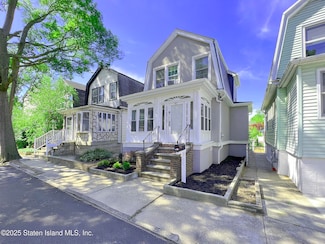 82 Sheridan Ave, Staten Island, NY 10305