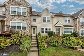 35 Wexford Ct, Morgantown, PA 19543