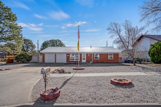 122 Rover Blvd, Los Alamos, NM 87547