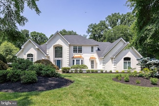 45 Stanwyck Rd, Mount Laurel, NJ 08054