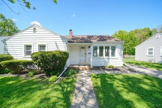 962 Vine St, Adrian, MI 49221