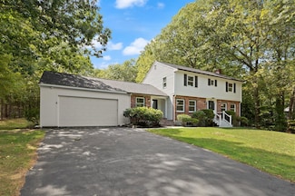 55 Woodridge Rd, East Hampstead, NH 03826