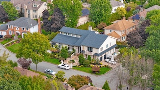 35 Jeffrey Place, Staten Island, NY 10307