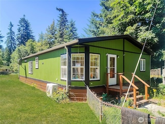 440 W Haven Dr, Elma, WA 98541