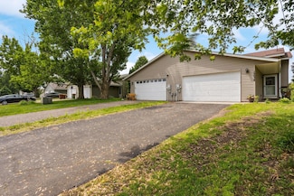 15038 Glenbrook Ave N, Hugo, MN 55038