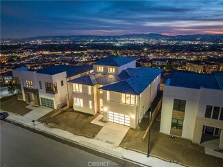 20212 Liverpool Way, Los Angeles, CA 91326