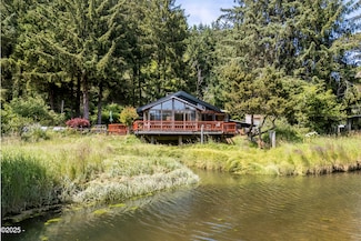 496 S Schooner Creek Rd, Lincoln City, OR 97367