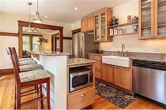 3 Dickson St, Somerville, MA 02144