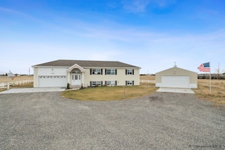 6132 Bison Run Loop, Cheyenne, WY 82009