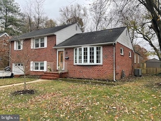 319 School Ln, Linthicum Heights, MD 21090