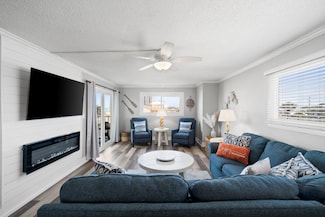 5801 Thomas Dr Unit 301, Panama City Beach, FL 32408