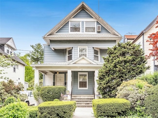 91 Parkway Rd Unit 3, Bronxville, NY 10708