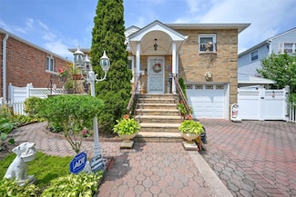 24-14 160th St, Flushing, NY 11357