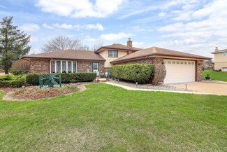 14532 Pinewood Ct, Orland Park, IL 60467