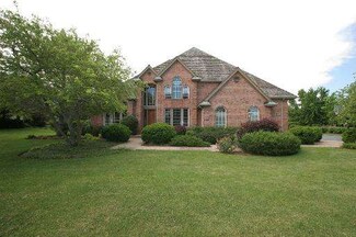 5551 Fairmont Rd, Libertyville, IL 60048