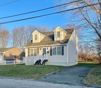 188 Crawford St, Fall River, MA 02724