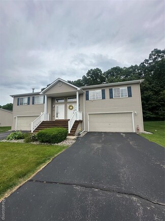 1014 Timber Ridge Ct Unit 370, Grand Blanc, MI 48439