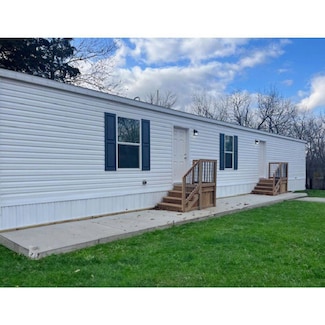103 Hollyhock Ln Unit 33, Metamora, IL 61548
